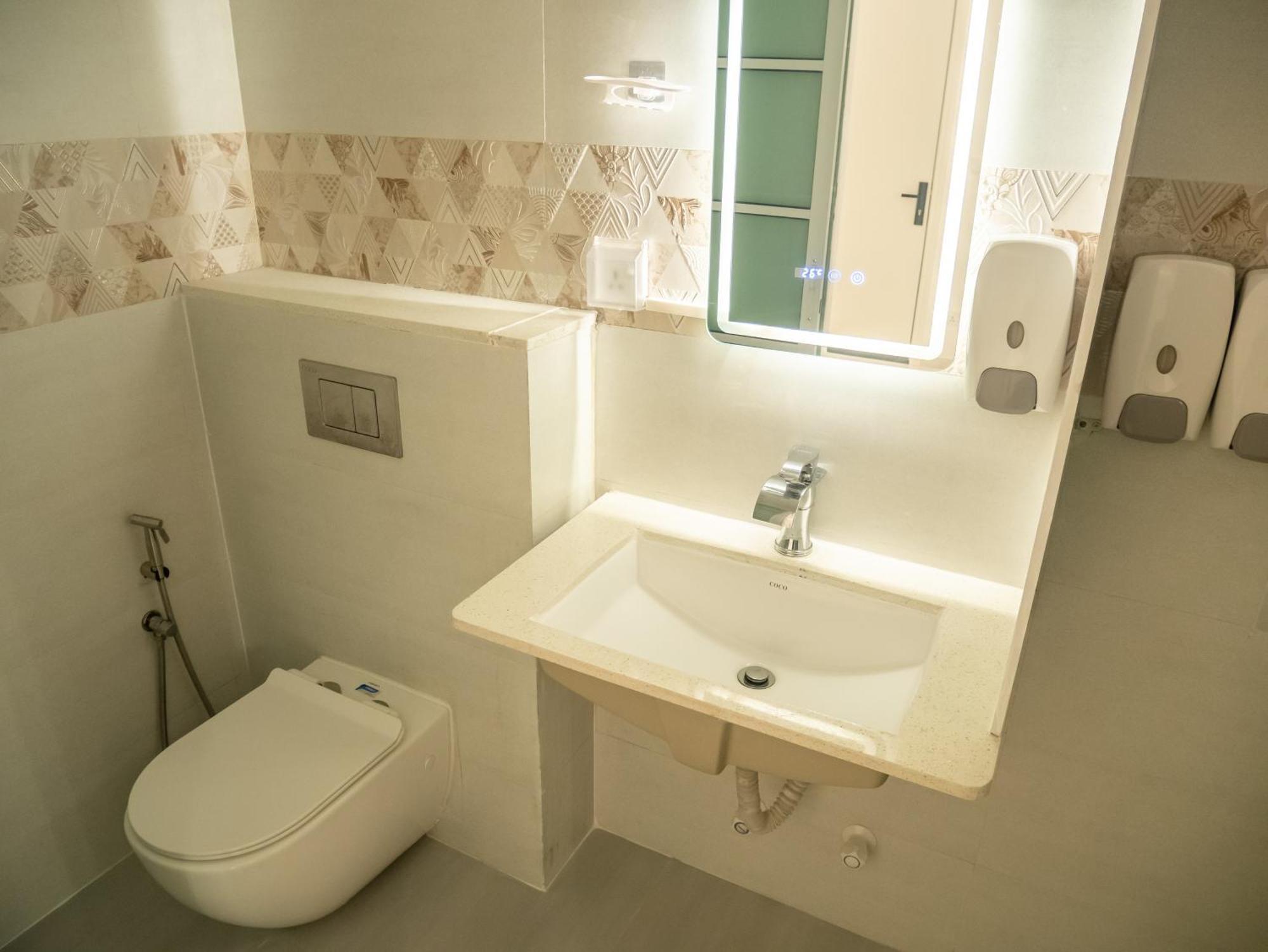Beachfront Apartment 말레 외부 사진